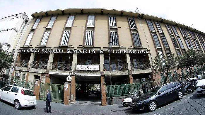 Catania, l'ospedale Santa Marta sar&agrave; abbattuto: al suo posto una piazza
