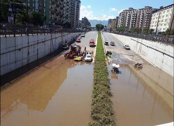 Bomba d'acqua Palermo: non ci sono vittime, ora &egrave; certo