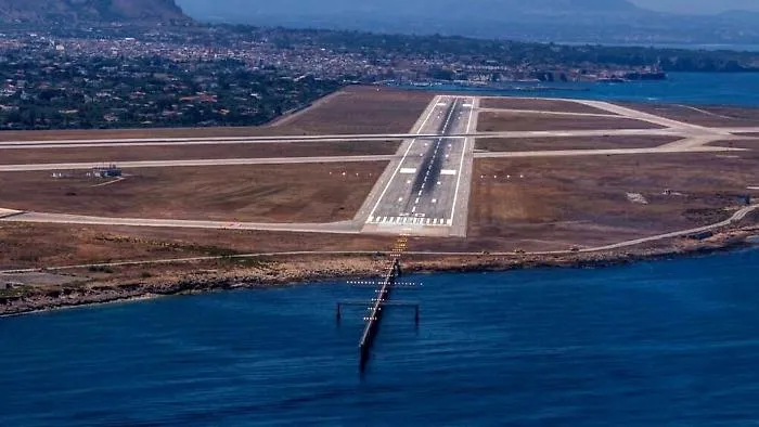 Cancelleri: &laquo;Studio per collegare porto e aeroporto di Palermo&raquo;