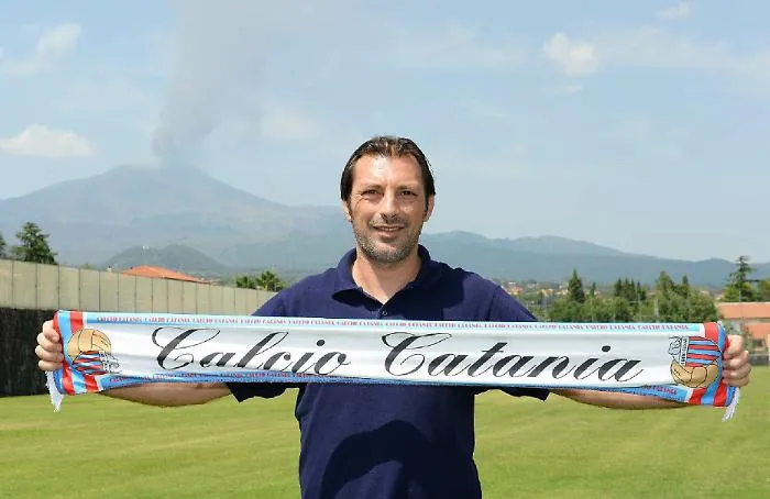 Calcio Catania, la ricetta di mister Raffaele: &laquo;Orgoglio e lavoro per ripagare i tifosi&raquo;