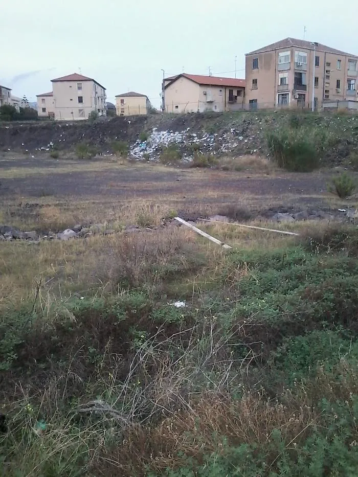 Nesima superiore (CT): discarica abusiva