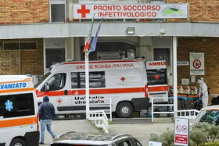 Covid, sindaco di Napoli: &laquo;Campania &egrave; zona rossa&raquo;