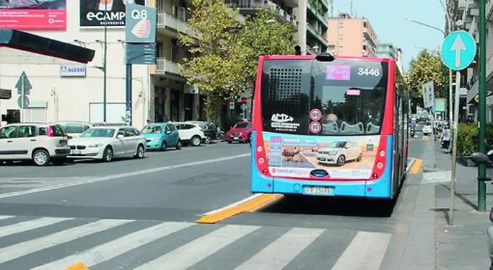 Catania, su viale V. Veneto Arcidiacono: &laquo;Corsia bus e cordolo non si toccano&raquo;
