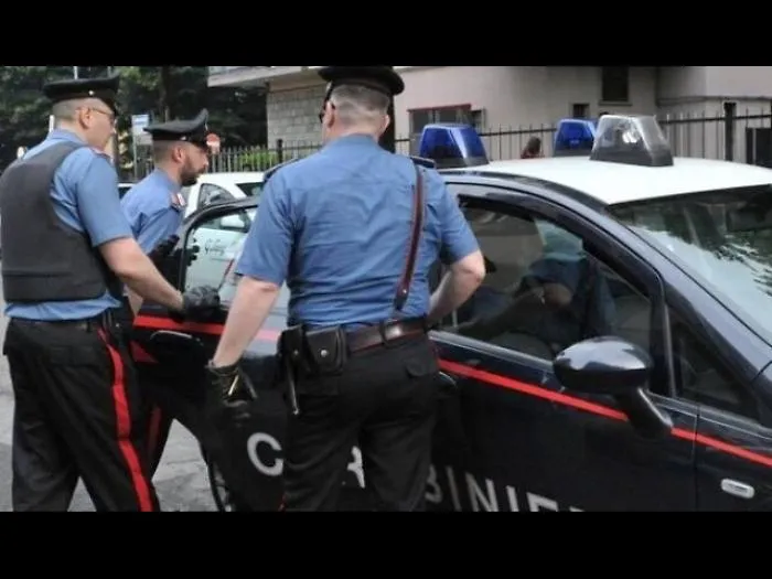Siracusa, esperto di arti marziali picchiava la madre: arrestato