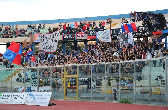 Catania, i tifosi fremono per ritrovare la B