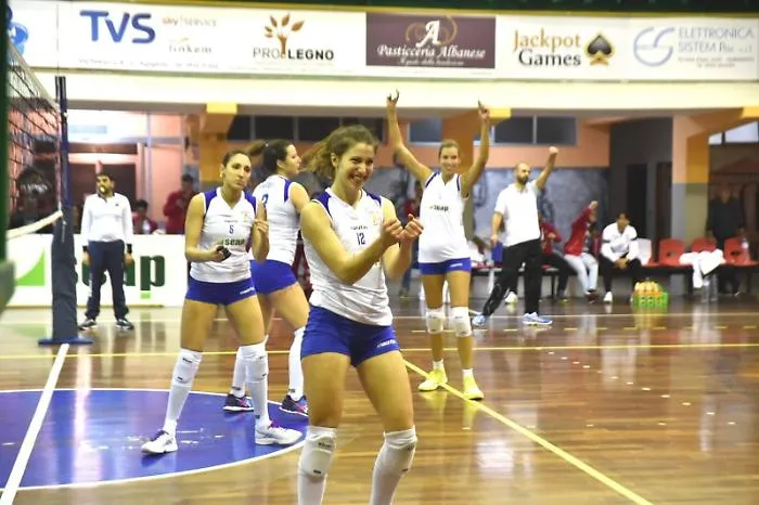 Volley B2 donne: travolgente la Seap Aragona di Eliseo