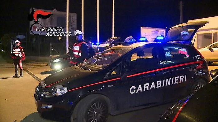Pacchi di hashish acquistati online dalla Spagna: due arresti nell'Agrigentino