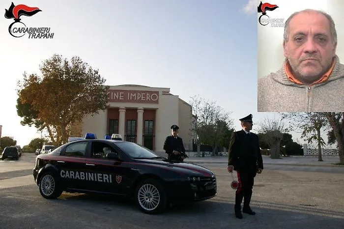 Uccise vicino a colpi di bottiglia di spumante: condannato a 18 anni