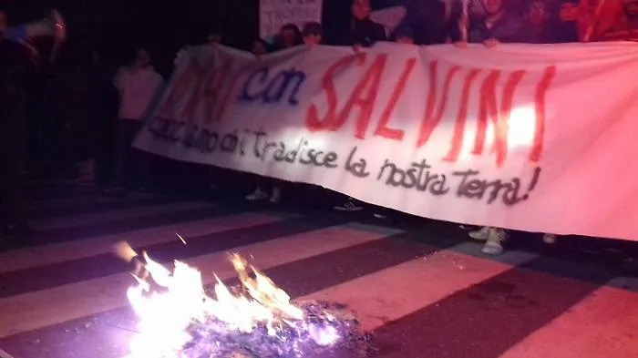 La rete &ldquo;Mai con Salvini&rdquo;: &laquo;Qui la Lega non &egrave; benvenuta&raquo;