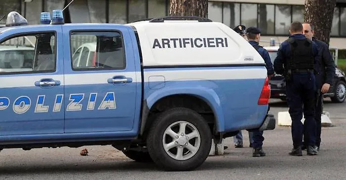 Ancora allarmi bomba a Palermo: la stazione centrale chiusa e riaperta