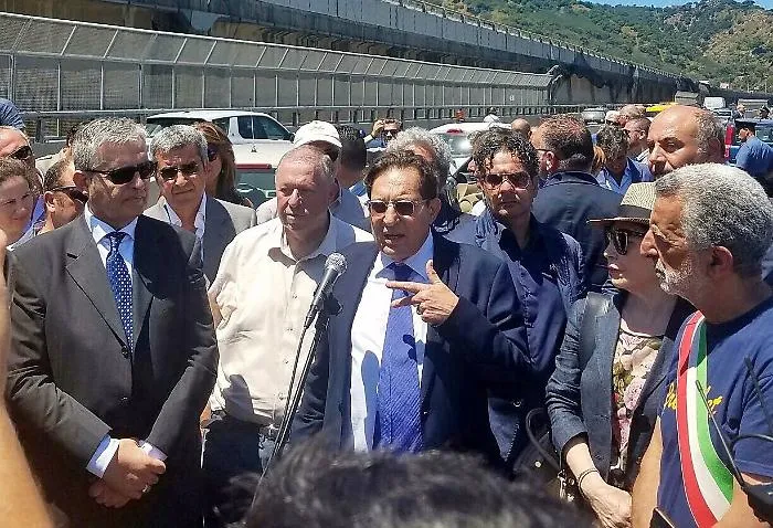 Messina, aperto lo svincolo autostradale di Giostra