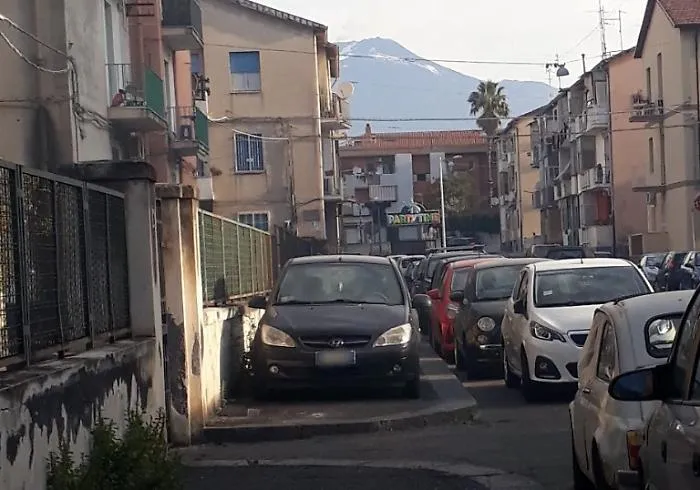 A Catania non trovi posto? Nessun problema c'&egrave; il marcipiede