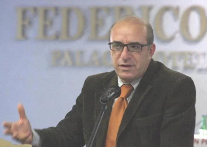 A Catenanuova il primo sindaco eletto in Sicilia: Scravaglieri batte il quorum