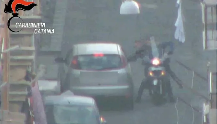 Blitz nelle piazze dello spaccio a San Cristoforo: 27 arresti a Catania