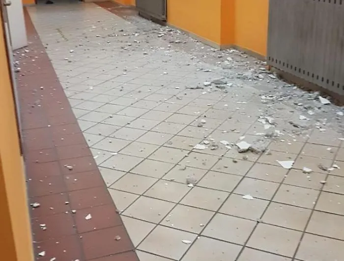 Terremoto quasi del 5&deg; grado nel Catanese: gente per la paura esce in strada
