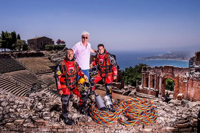 Guardia Costiera, &egrave; "siciliano" il calendario degli angeli del mare