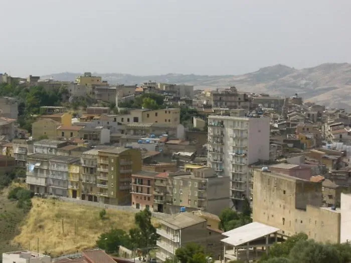Raffadali, esplode bombola del gas, nessun ferito per pura fatalit&agrave;