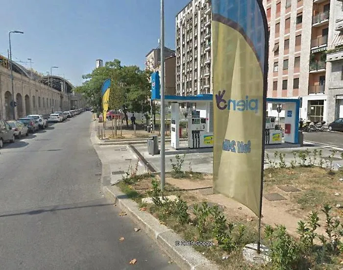 Catanese si d&agrave; fuoco e muore vicino la stazione di Milano