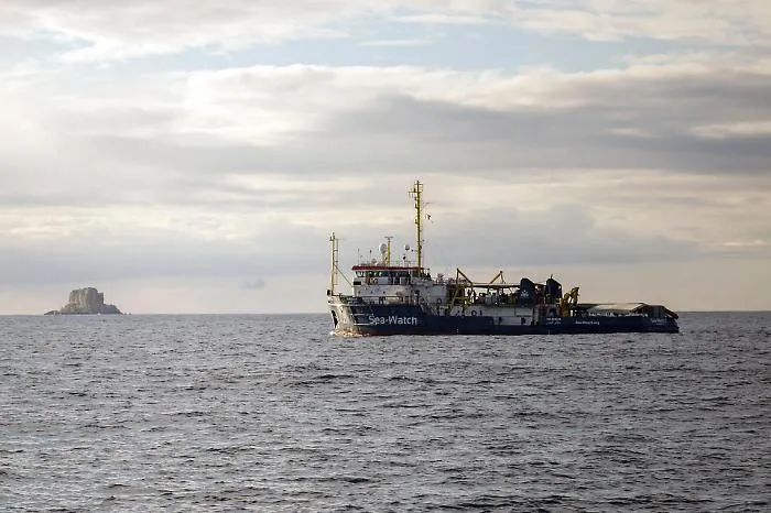 Salvini: &laquo;Sea Watch verso l'Italia, questa &egrave; una provocazione&raquo;