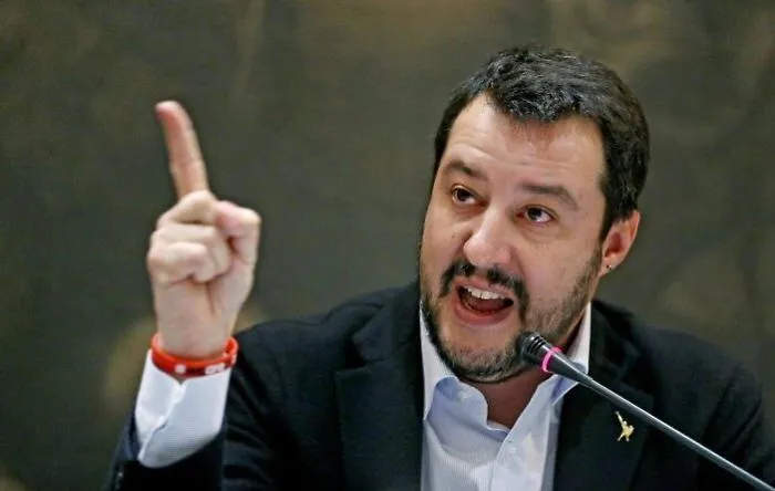 Accusato di linciaggio sui giudici, Salvini sbotta: &laquo;Macch&eacute; minacce, io lavoro per la sicurezza&raquo;