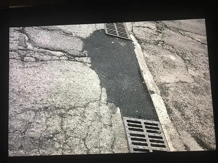 A Giarre non si ripara ma si "rattoppa"