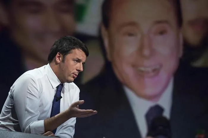 Mafia e stragi del '93, anche Renzi difende Berlusconi: &laquo;Accusato senza prove&raquo;
