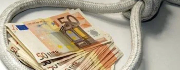 Vittime del racket si ribellano, oltre un secolo di carcere per boss ed estorsori