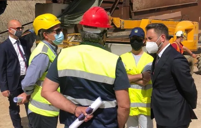 Cancelleri, sopralluogo sul viadotto Himera: &laquo;Sar&agrave; riaperto a luglio&raquo;