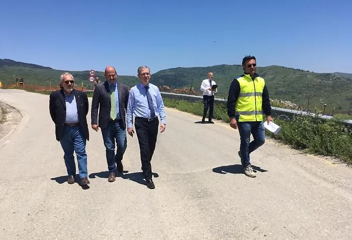 Falcone: &laquo;L'Anas una palla al piede, apriamo noi lotto della Nord-Sud&raquo;
