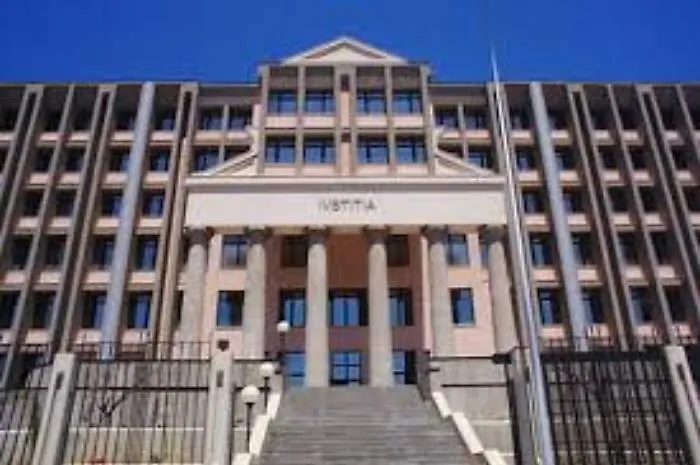 Atti persecutori nei confronti della ex: empedoclino in carcere