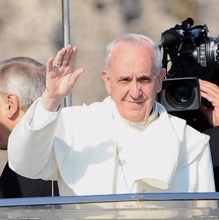 Doni da terre liberate dalla mafia per Papa Francesco