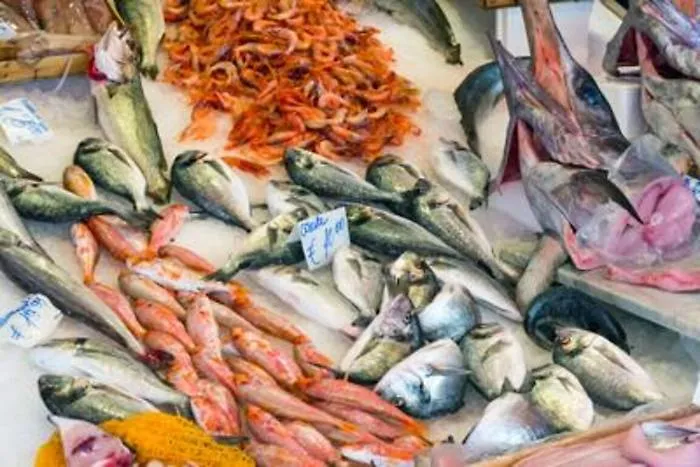 Cenone di Natale, pesce batte sushi Consumi +5% e alici superstar
