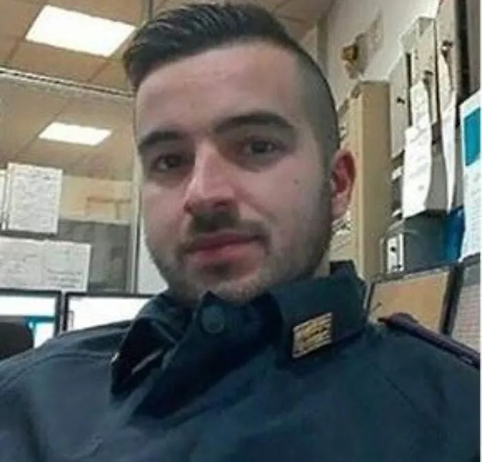 Trasferito agente che uccise attentatore di Berlino