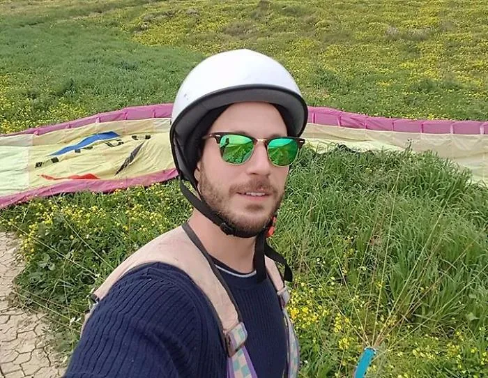 Si lancia con il parapendio e muore, ritrovato il cadavere di un palermitano