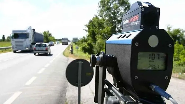 Ragusa, a 150 km/h dove il imite era di 70 all'ora: 13 patenti ritirate