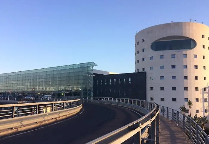 Aeroporto di Catania, rampa partenze chiusa per un mese a partire da luned&igrave;