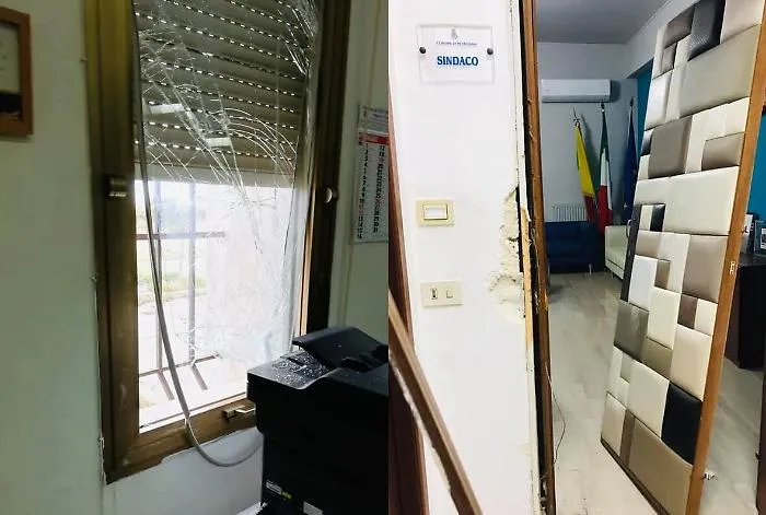 Danni nel Municipio di Petrosino, sindaco: &laquo;Abbiamo avuto visite&raquo;