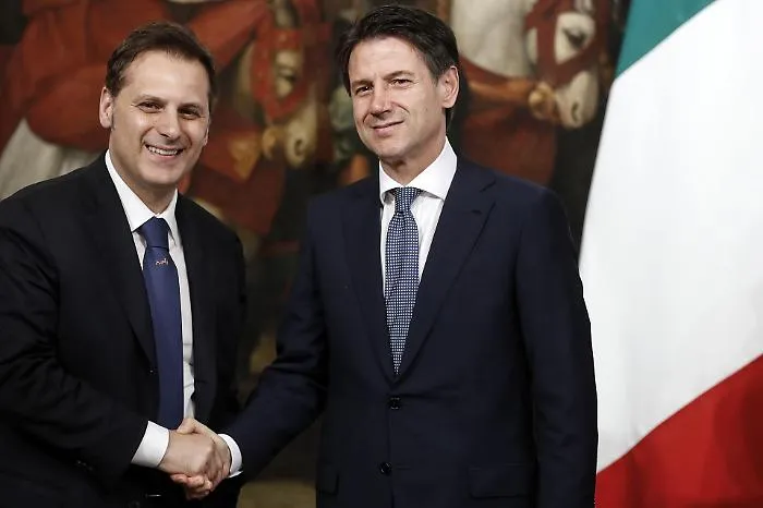 Il premier Conte revoca l'incarico a Siri: la Lega era contraria ma si &egrave; adeguata