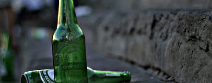 Catania, movida pi&ugrave; sicura senza vetro: dalle 22 vendita vietata per bevande d'asporto