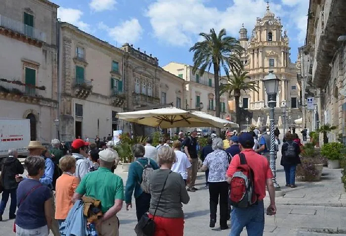 Turismo in Sicilia, da Bankitalia campanello d'allarme: stranieri in calo