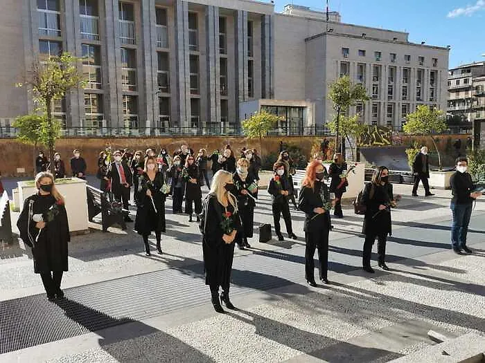 A Palermo flashmob dei magistrati onorari: &laquo;Siamo i precari della giustizia&raquo;