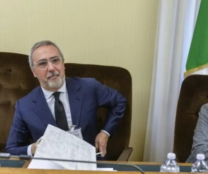 Fiumefreddo lascia Riscossione: &laquo;All'Ars il voto segreto come il passamontagna&raquo;