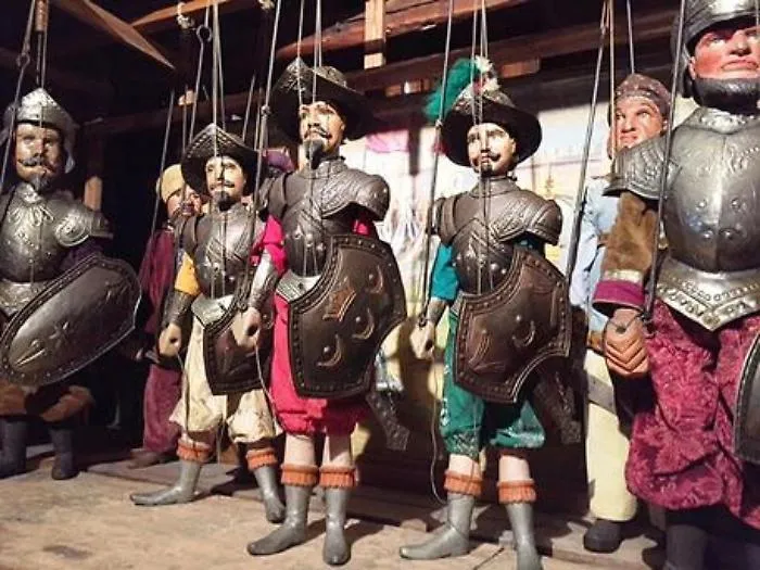 Opera dei Pupi a Palermo, storico laboratorio Argento rischia chiusura