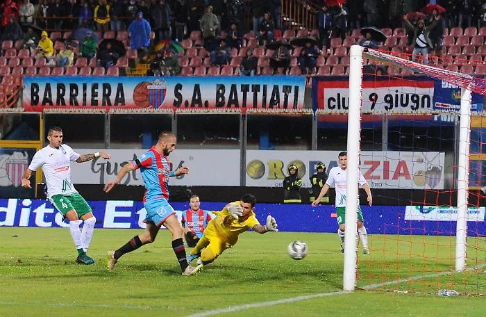 Serie C, impresa del Catania: batte la capolista e si prende la vetta