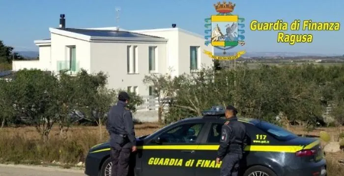 Ispica, sequestrata la villa estiva ristrutturata con i fondi Ue