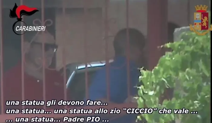 Mafia, famiglia, pizzini e affari: cos&igrave; si sta sgretolando la rete di Matteo Messina Denaro