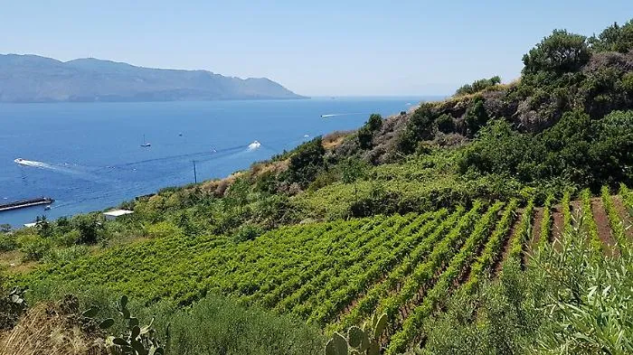 Salina tra le sei isole pilota dell&rsquo;Unione Europea per la transizione verso l&rsquo;energia pulita
