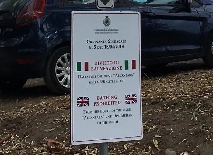 Alcantara malato. La conseguenza? Mare in parte vietato a San Marco...