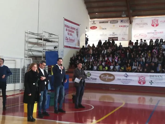 Raccolta differenziata a Canicatt&igrave;: incontro con gli studenti