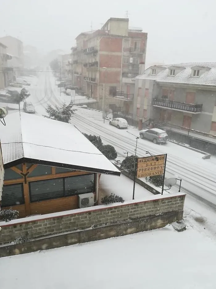 Temperature in picchiata, neve a Santo Stefano Quisquina